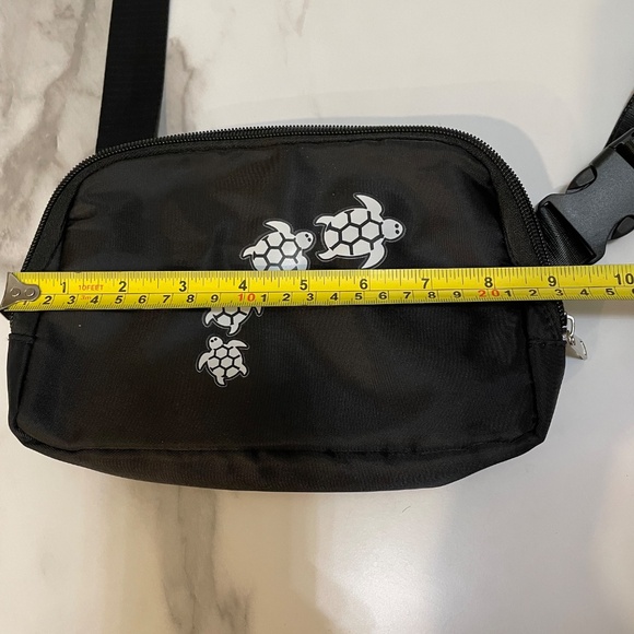 Black Belt Bag with Turtle Print - Picture 3 of 5